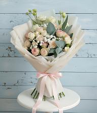 Букет цветов из:  Розы и Лизиантусы #REPLACE_PRED# Поповке Воронежской области