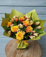 Букет цветов из:  Альстромерии и Розы в Поповке Воронежской области