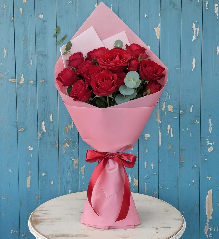 Букет цветов из: Розы в Поповке Воронежской области