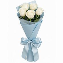 Букет 5 Белых роз Проуд в Поповке Воронежской области