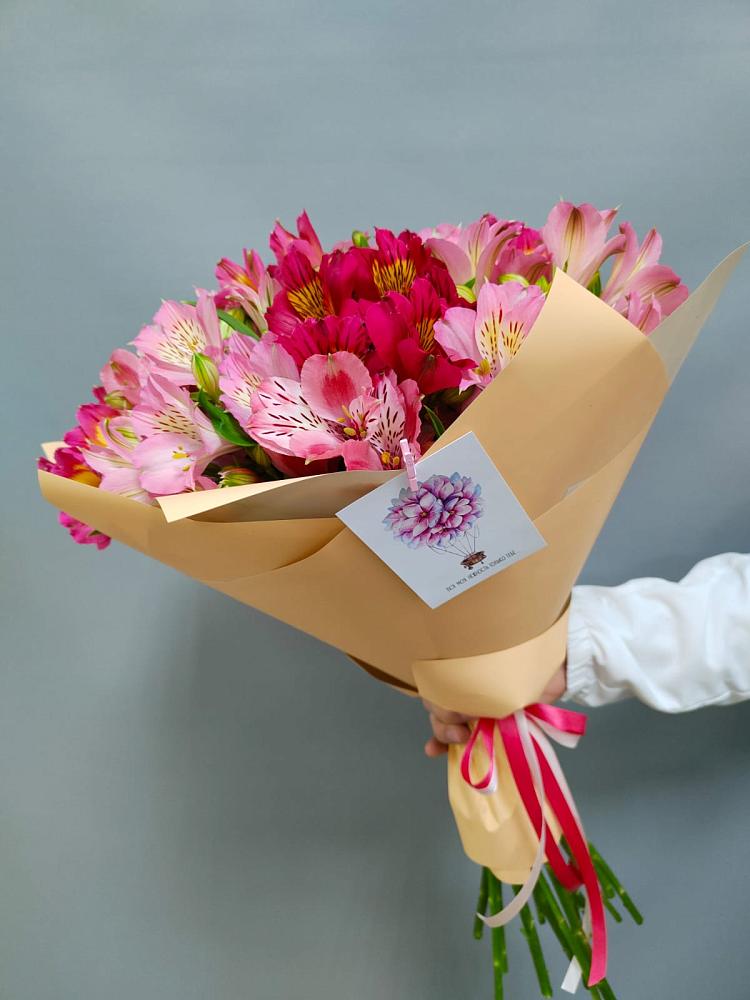 Букет цветов из: Альстромерии в Поповке Воронежской области