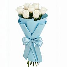 Букет 7 белых роз Проуд в Поповке Воронежской области