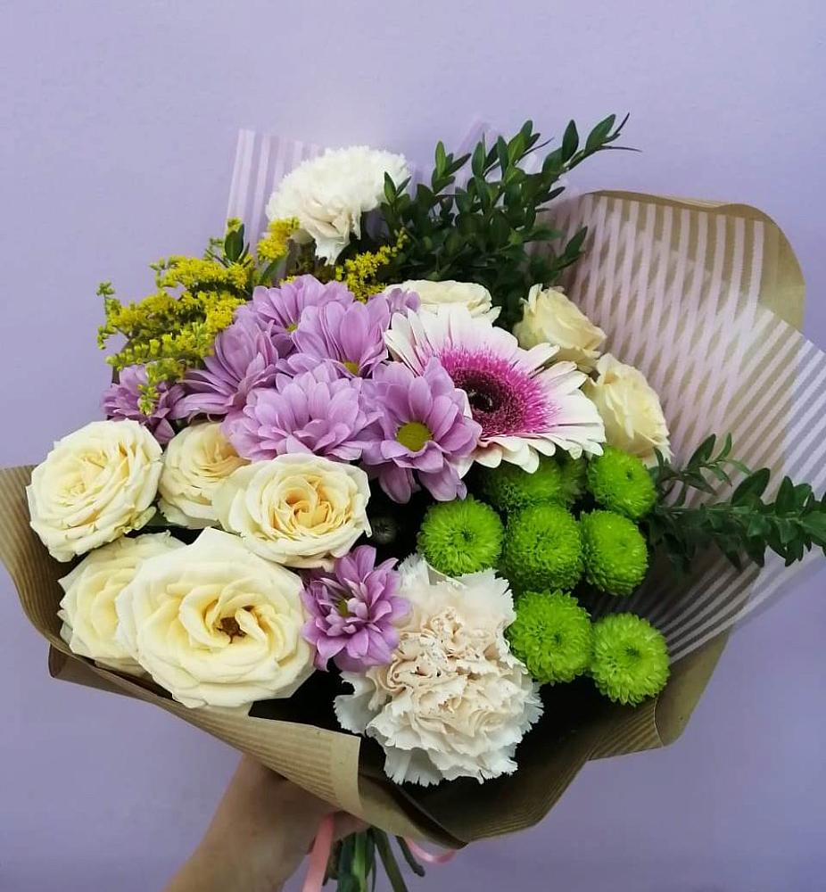 Букет цветов из: Хризантемы, Розы, Гвоздики и Герберы в Поповке Воронежской области