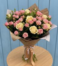 Букет цветов из:  Розы в Поповке Воронежской области