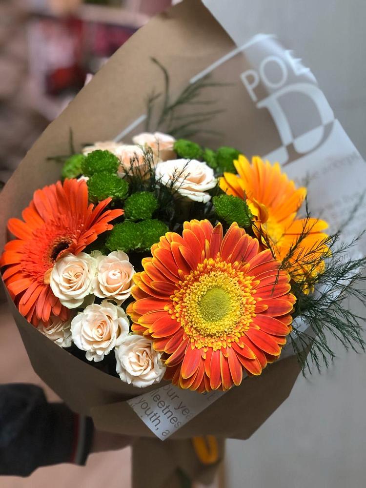 Букет цветов из: Герберы, Хризантемы и Розы в Поповке Воронежской области