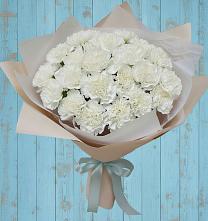 Букет цветов из:  Гвоздики в Поповке Воронежской области