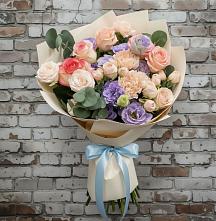 Букет цветов из:  Розы, Лизиантусы и Гвоздики в Поповке Воронежской области