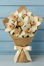 Букет цветов из:  Орхидеи и Розы в Поповке Воронежской области